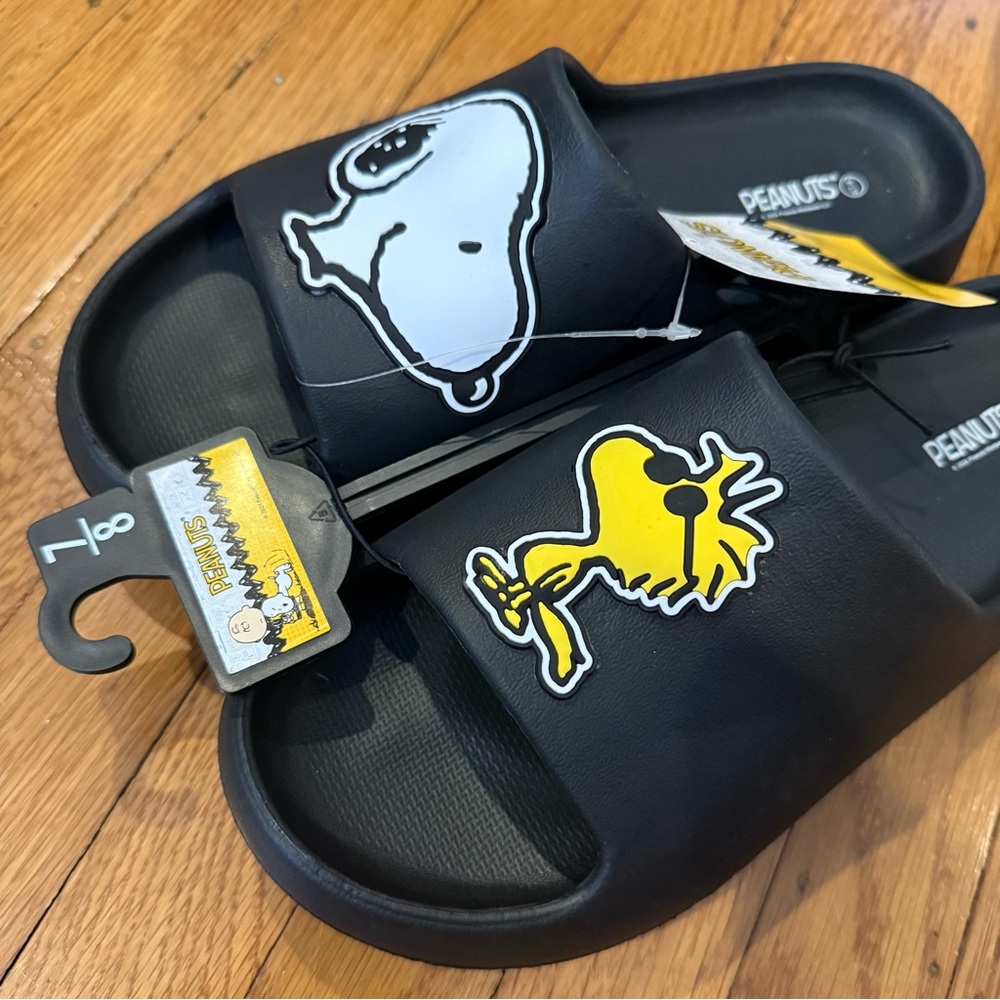 Peanuts Black Sandals Cartoon Slip-On